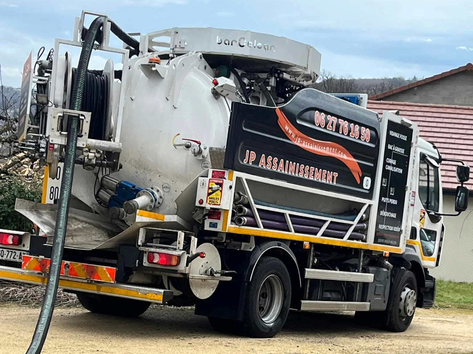 Vehicule Assainissement